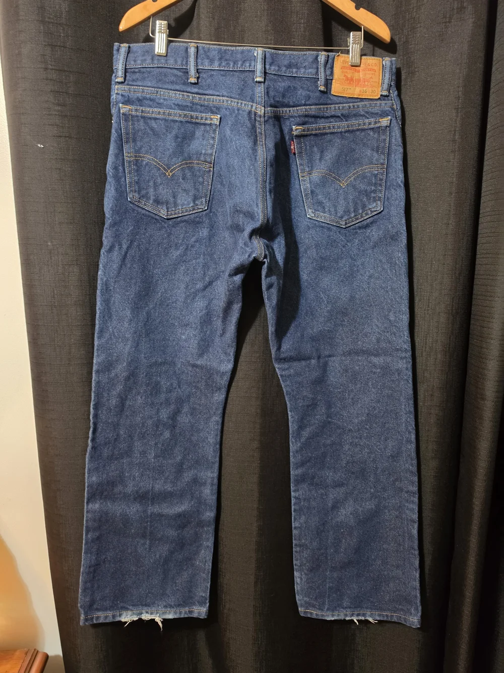 Levi's Relaxed Fit Jeans in Deep Blue Denim 517 36x30